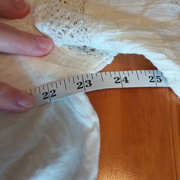 Loft Size XXL Cream Knit Lace Top (EUC) - Picture 6 of 9